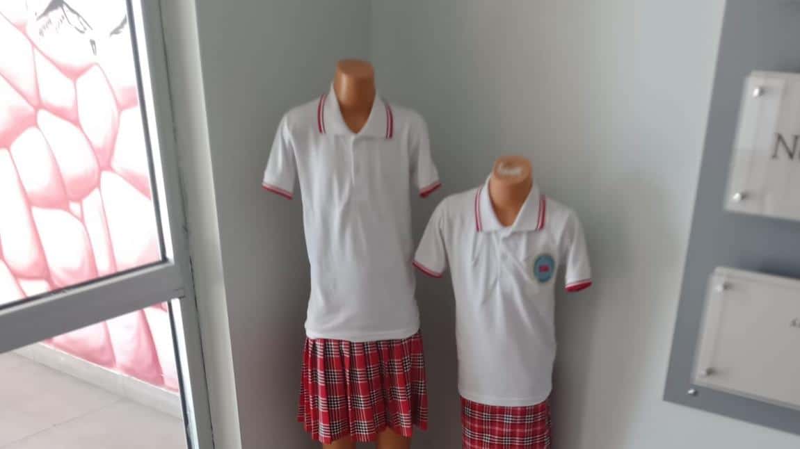 Okul Kıyafeti